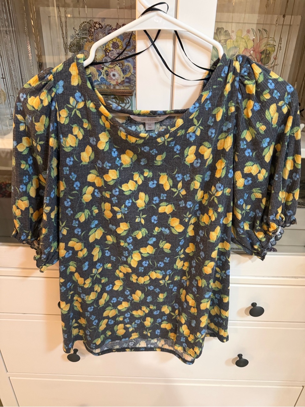 Lauren Conrad Women’s Floral Puff-Sleeve Top - Yellow Floral on Charcoal